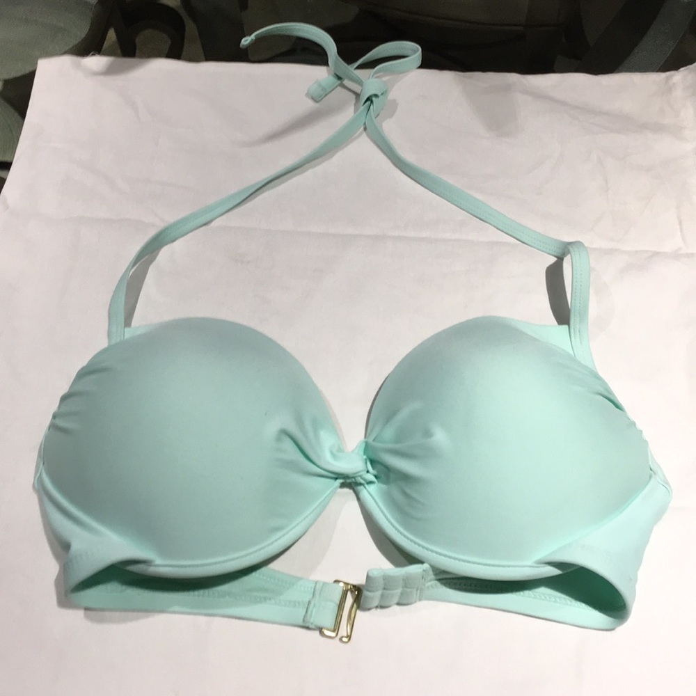 NWT Xhilaration Bikini Top
